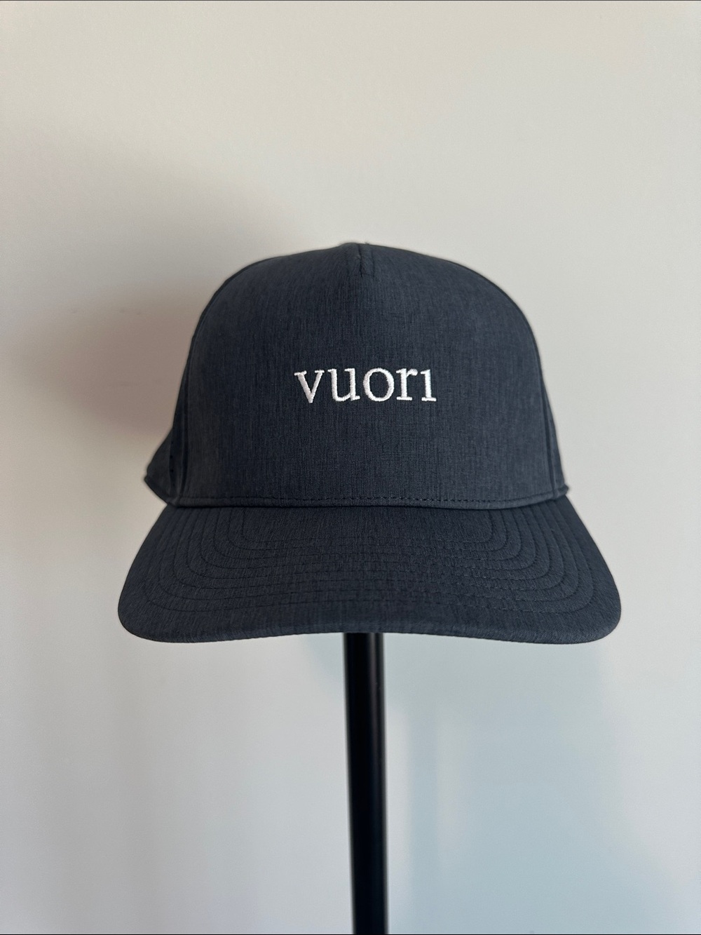 NWT Vuori V1 Water Tech Hat Navy Blue Unisex Onesize Adjustable Cap
